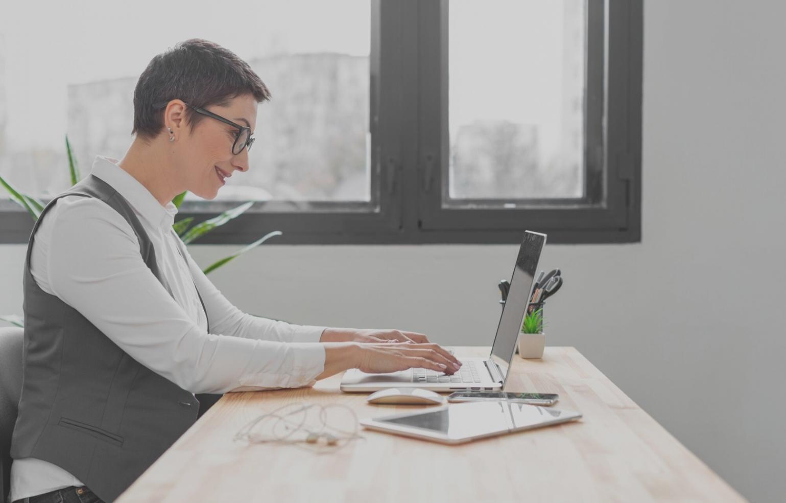 Financial analysis meeting showing diversification strategies and market opportunities